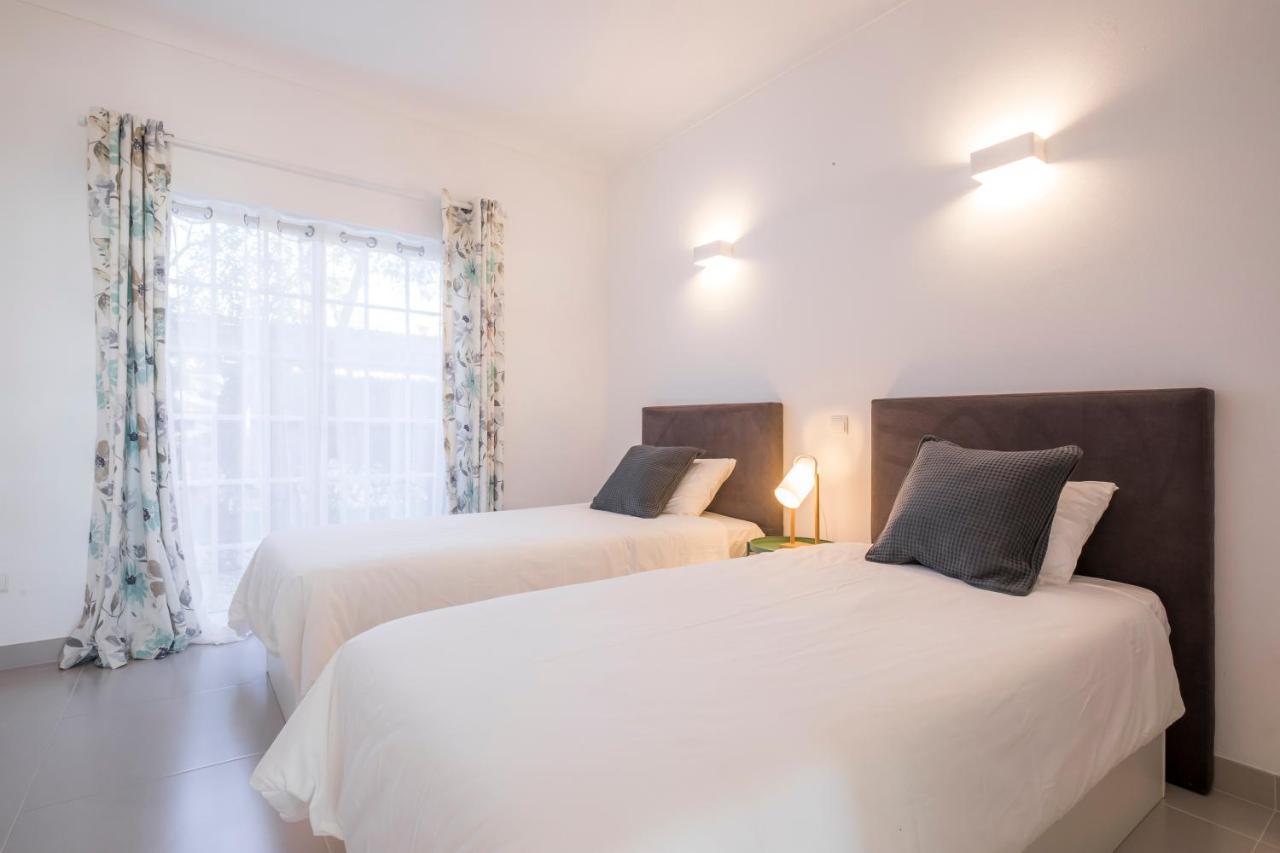 Beautiful Seaview 2 Bedroom Apartment Praia Da Luz Bagian luar foto