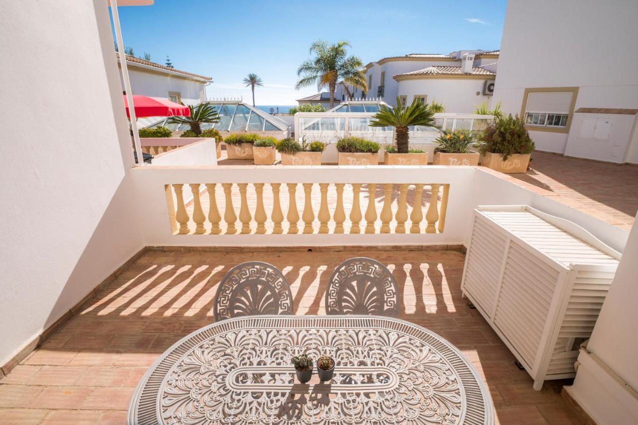 Beautiful Seaview 2 Bedroom Apartment Praia Da Luz Bagian luar foto